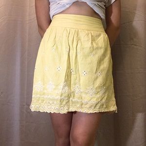 Maurices yellow and white floral print skirt